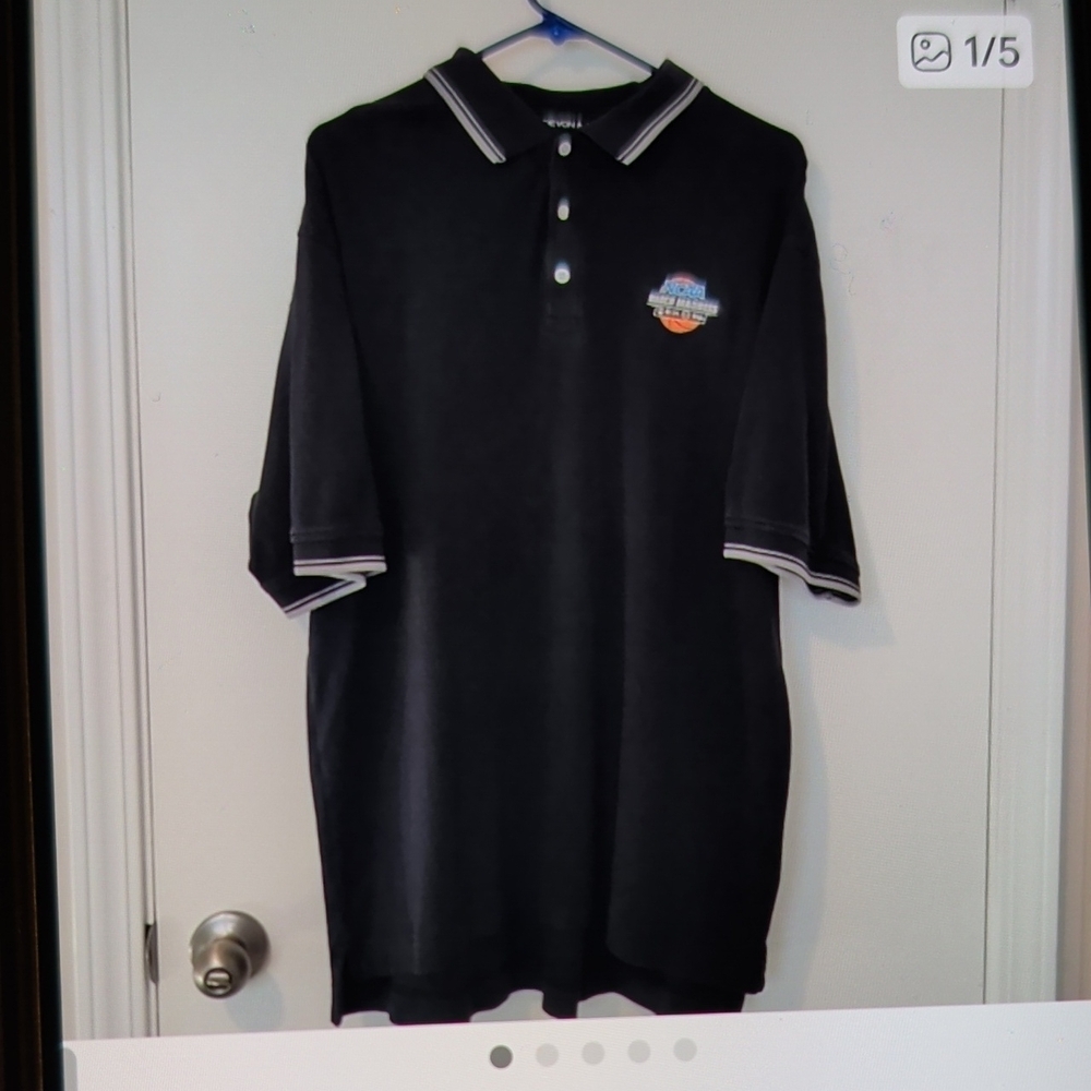 NCAA March Madness Polo Shirt with Embroidered Logo Size XL
